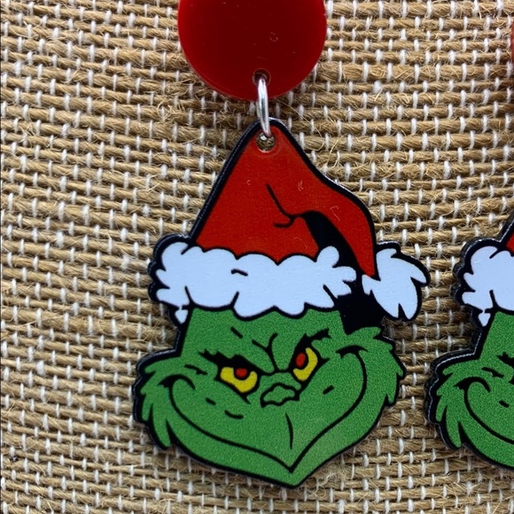 Grinch Earrings - Red and Green - Picture 4 of 7